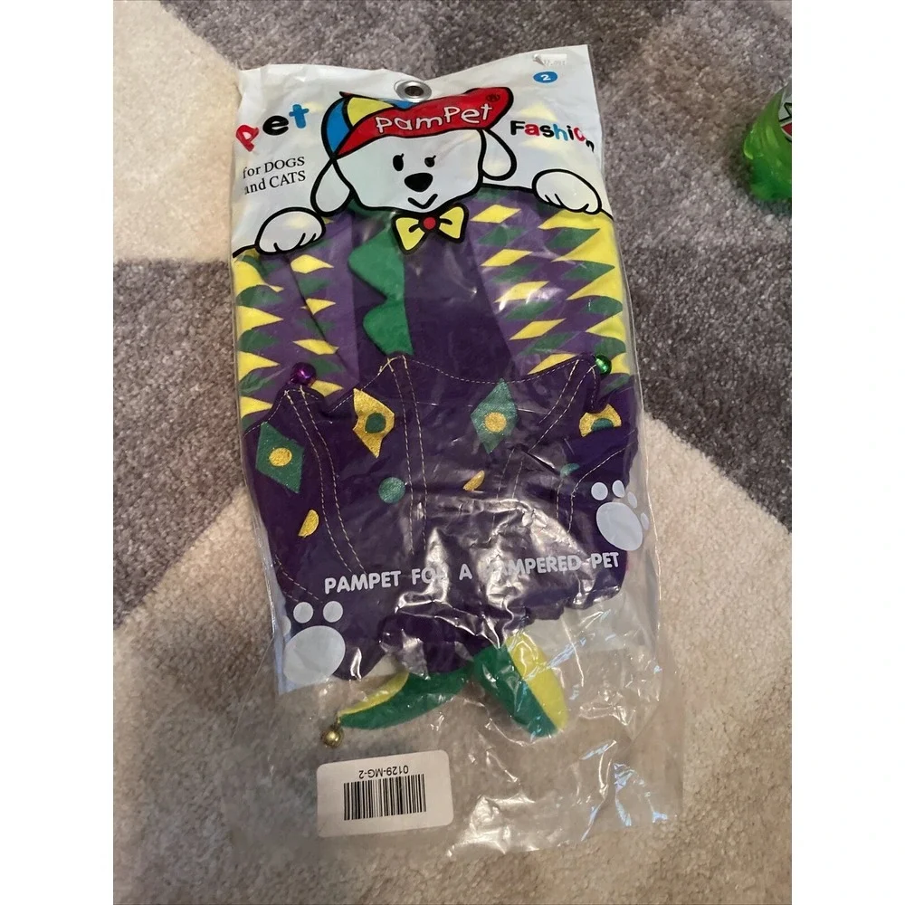 Mardi Paws Dragon Dog Halloween Costume from PamPet/PuppeLove -‎ Size XS
